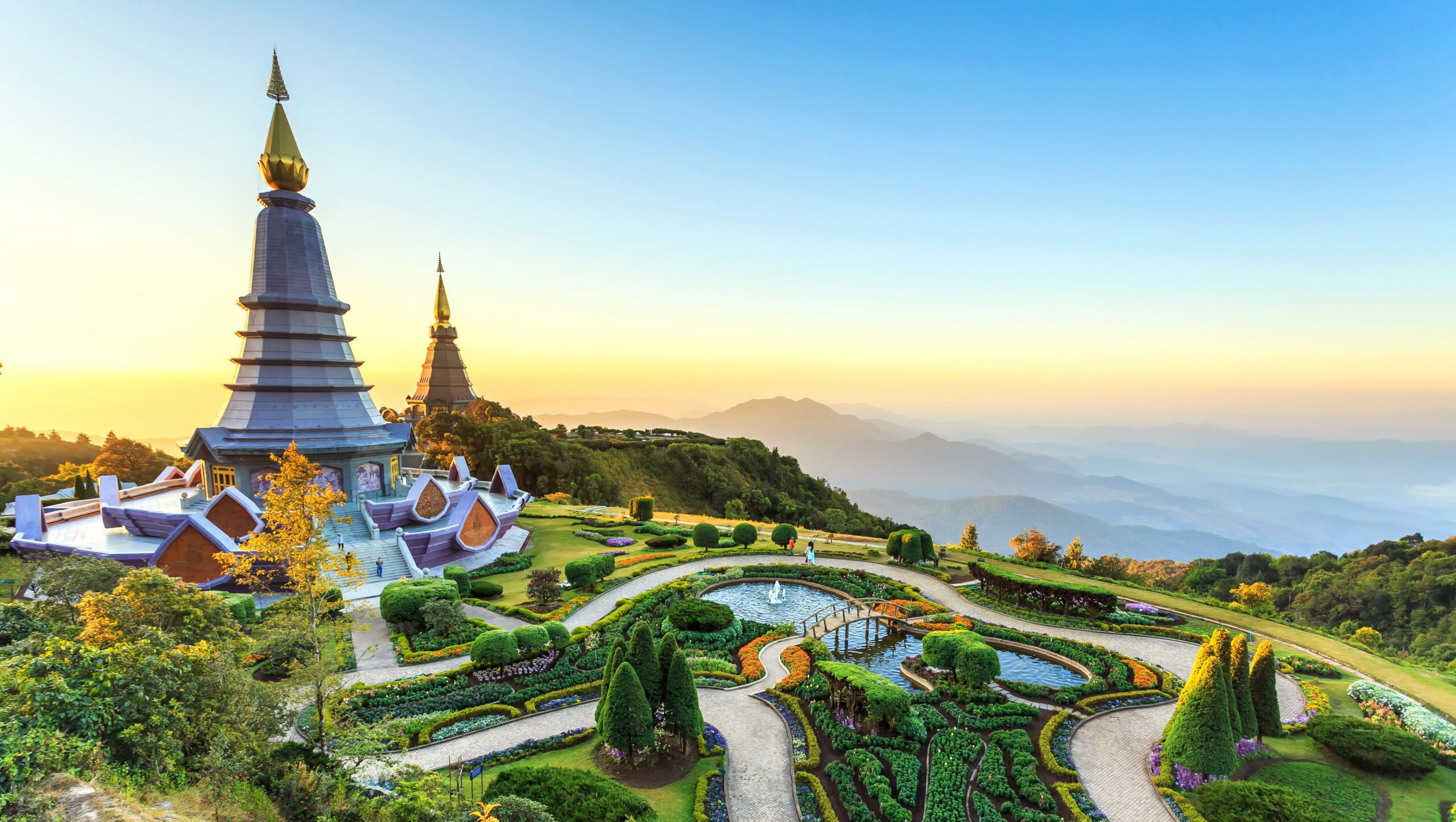 The twin royal pagodas and their gardens on Doi Inthanon